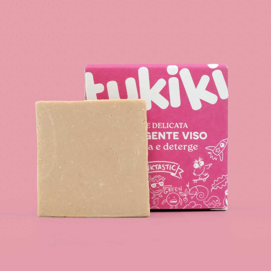 Detergente e struccante viso solido per pelle delicata